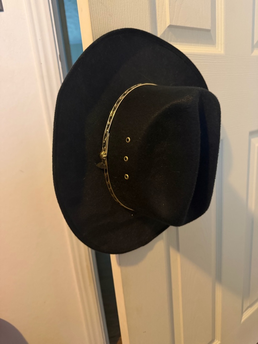 Black Wide-Brim Felt Hat with Decorative Band